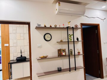 Room in 3 BHK Apartment at Aparna Sarovar Zenith, Nallagandla – for Rent