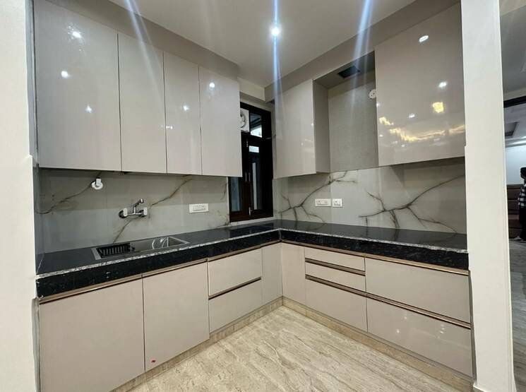 Kitchen, freedom fighters enclave 1 Bedroom 750 Sq.Ft. Builder Floor In Freedom Fighters Enclave Delhi 9117870