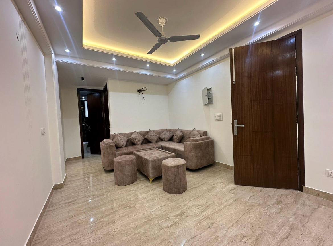 1 BHK Builder Floor For Rent in Saket 