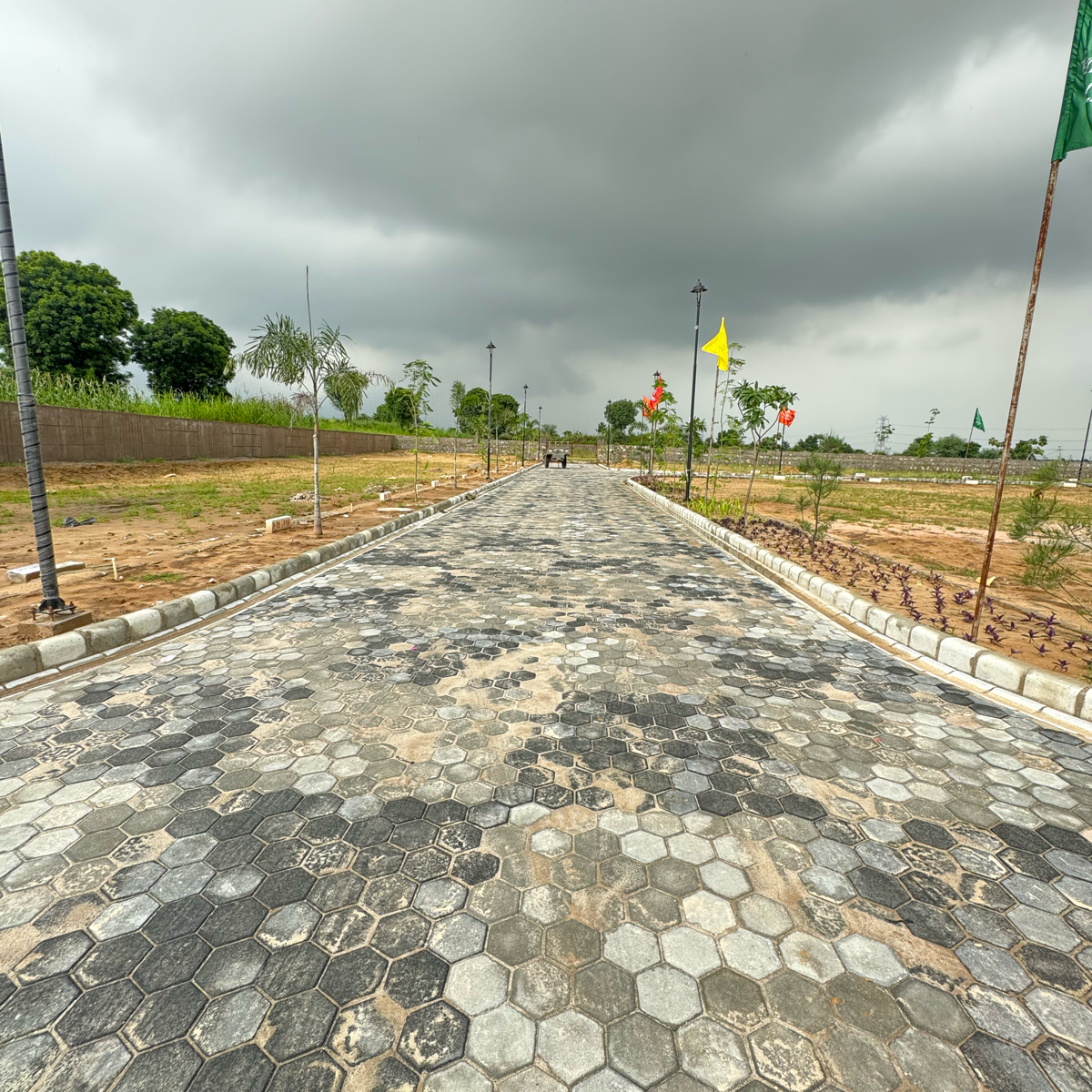 Plot For Sale in Imperial Galaxy 