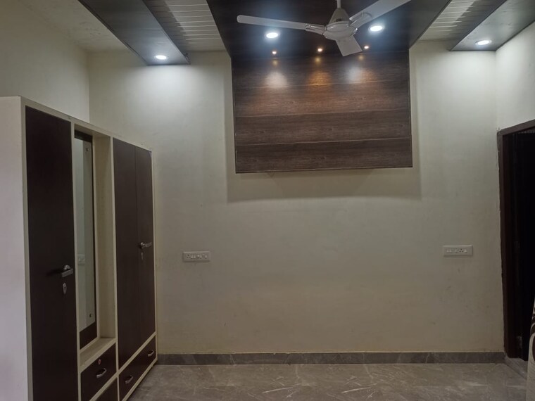 Room, ambala highway 3 Bedroom 1000 Sq.Ft. Independent House In Ambala Highway Zirakpur 9117955