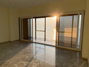Room in 2 BHK Apartment at Kanakia Miami, Mahim – for Sale