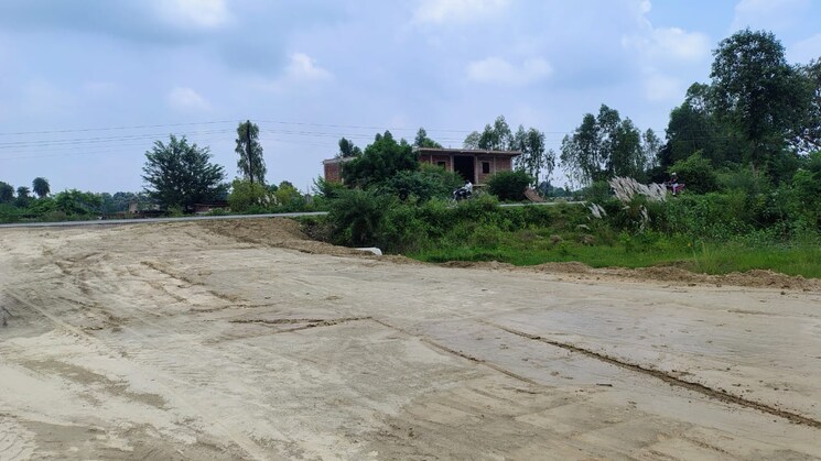 undefined, sultanpur road Commercial Land 3200 Sq.Ft. In Sultanpur Road Lucknow 9117994