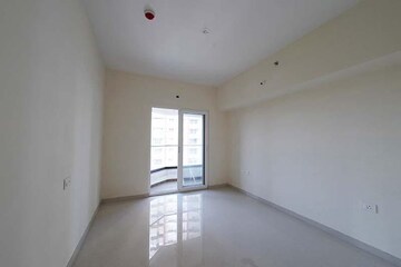 Room in 4 BHK Apartment at Naiknavare Avon Vista Balewadi, Balewadi – for Rent