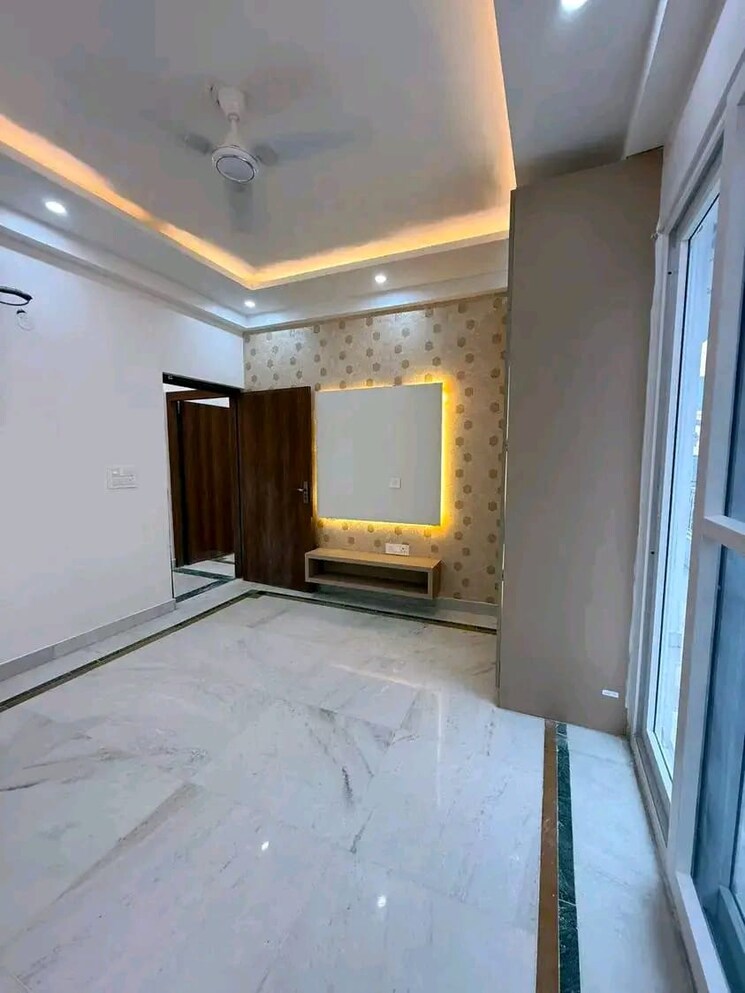 Room, signature-global-the-millennia 2 Bedroom 590 Sq.Ft. Apartment In Sector 37d Gurgaon 9118022