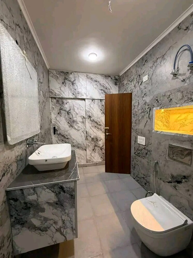 Bathroom, signature-global-the-millennia 2 Bedroom 590 Sq.Ft. Apartment In Sector 37d Gurgaon 9118022