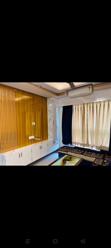 Bedroom in 2 BHK Apartment at Kalpataru Paramount, Kapur Bawdi – for Rent