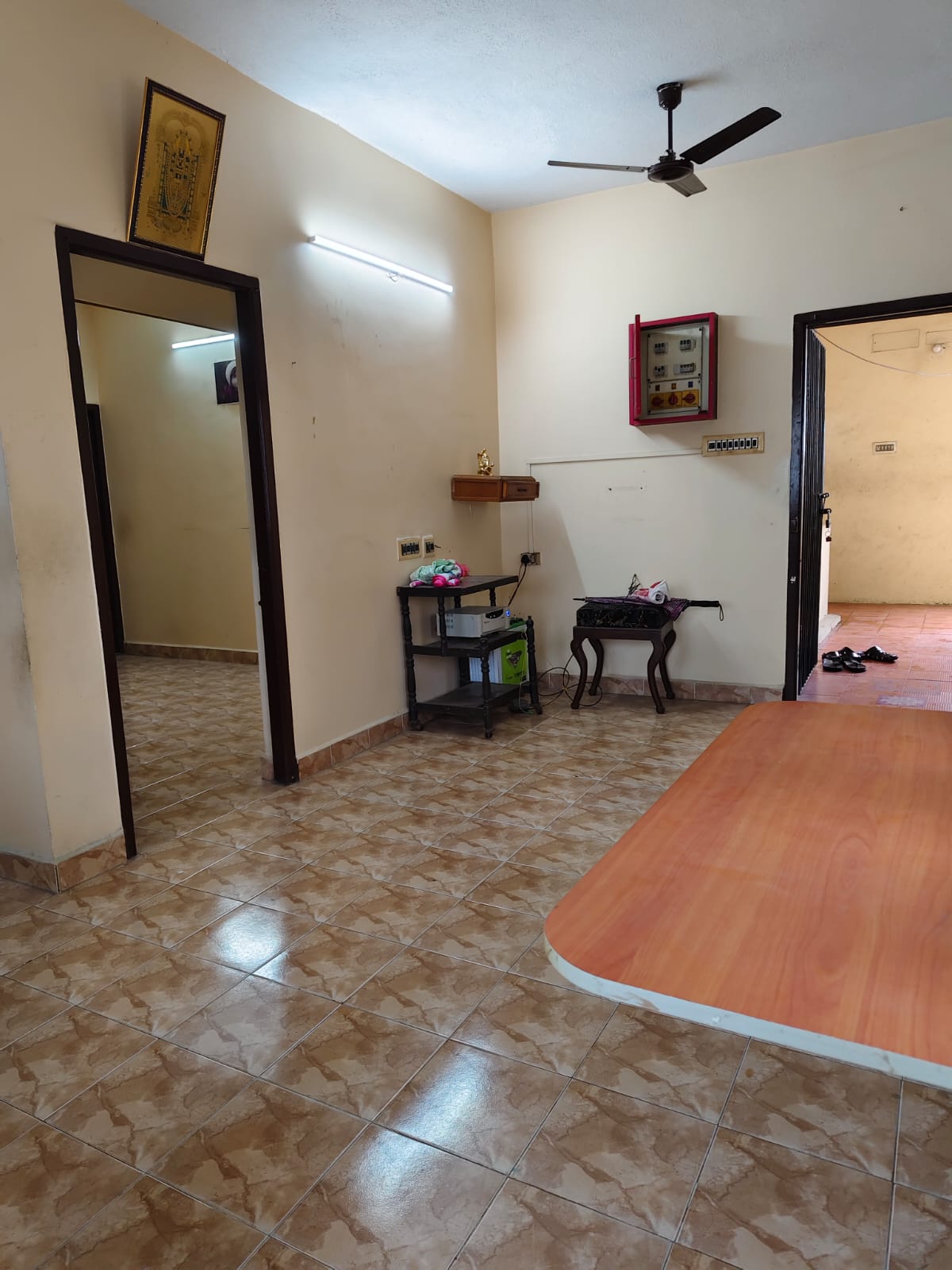 2 BHK Builder Floor For Sale in Samsur