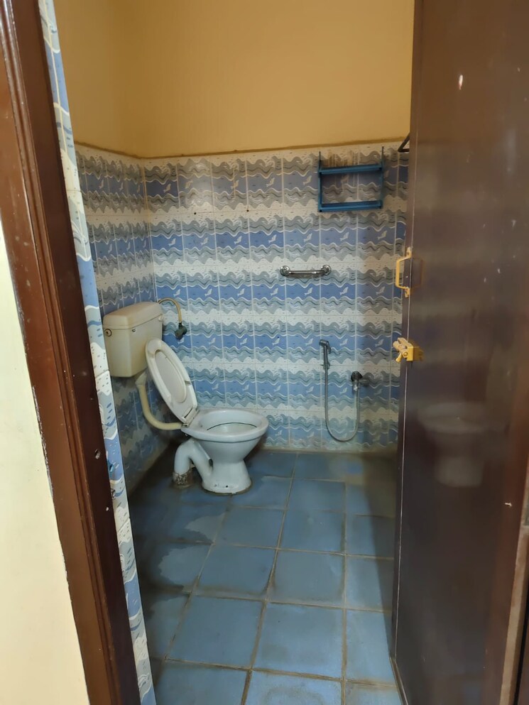 Bathroom, tambaram west 2 Bedroom 809 Sq.Ft. Builder Floor In Tambaram West Chennai 9118066