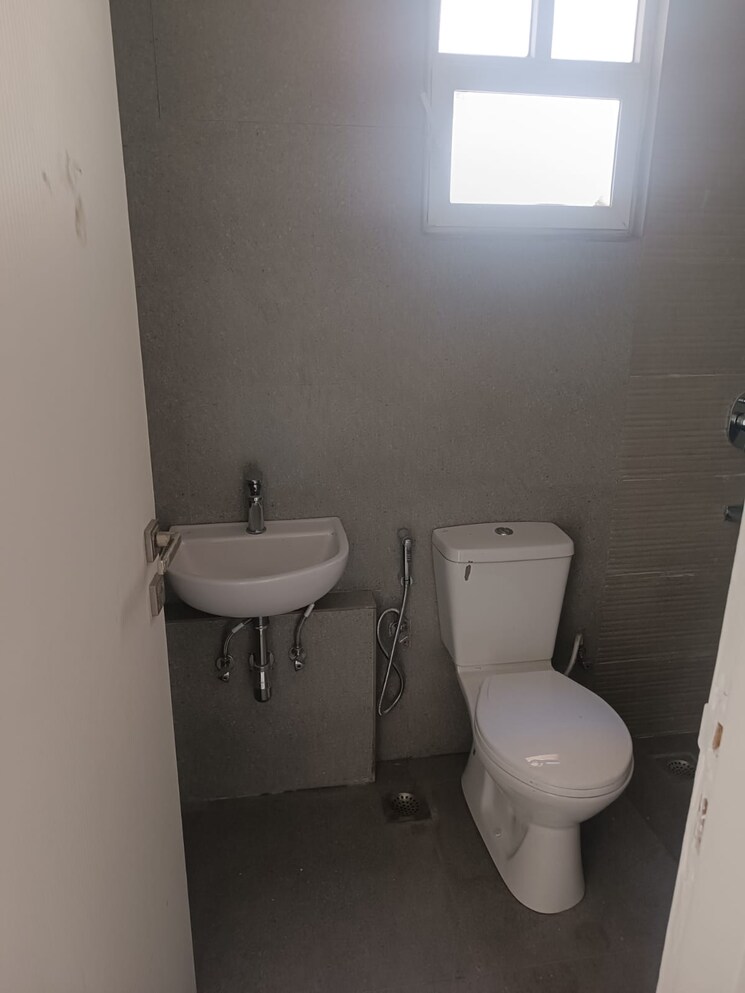 Bathroom, signature-global-the-millennia 2 Bedroom 590 Sq.Ft. Apartment In Sector 37d Gurgaon 9118081