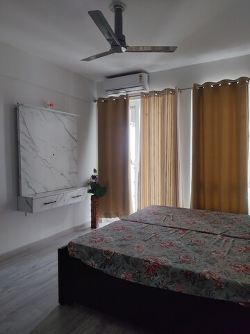 Room in 3 BHK Apartment at ATS Triumph, Sector 104 – for Rent