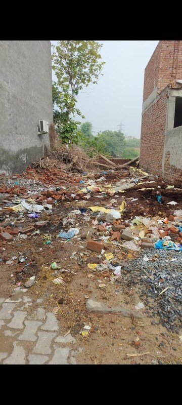  Plot For Sale in Bharat Colony