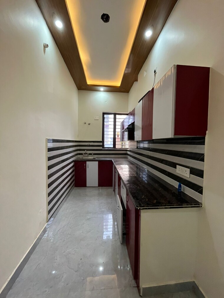 Kitchen, chandrabani 4 Bedroom 106 Sq.Yd. Independent House In Chandrabani Dehradun 9118112