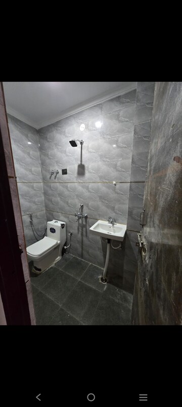 Bathroom in 1 BHK Builder Floor at Saket – for Rent