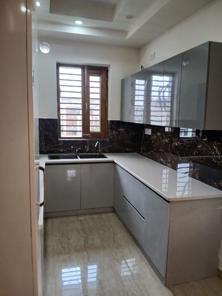 Kitchen, bptp-district 3 Bedroom 1350 Sq.Ft. Builder Floor In Sector 81 Faridabad 9118194