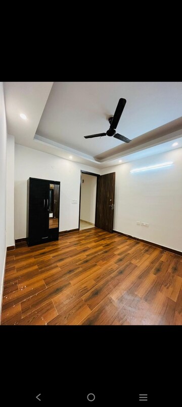 Room in 2 BHK Builder Floor at Saket – for Rent