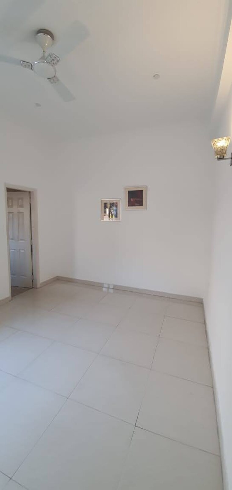 Room, migsun-vilaasa 2 Bedroom 660 Sq.Ft. Apartment In Eta Ii Greater Noida Greater Noida 9118328