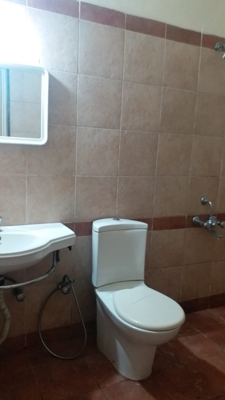 Bathroom, majestique-towers 2 Bedroom 825 Sq.Ft. Apartment In Kharadi Pune 9118359