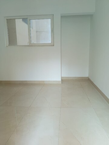 Room in 2 BHK Apartment at Ace Divino, Sector 1 Greater Noida – for Rent