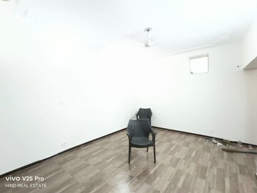 Room in 3 BHK Apartment at DDA Rosewood Apartments, Vasant Kunj – for Rent
