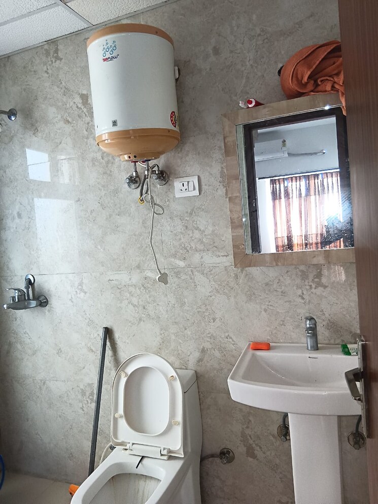 Bathroom, ace-divino 2 Bedroom 1050 Sq.Ft. Apartment In Sector 1 Greater Noida Greater Noida 9118404