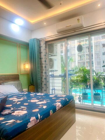 Bedroom in 2 BHK Apartment at Lokhandwala Octacrest, Kandivali East – for Rent