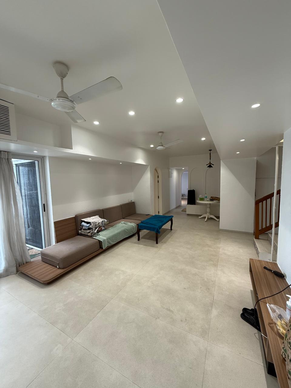 3.5 BHK + Extra Room Apartment For Rent in Clover Gardens