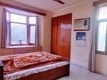 3 BHK + Extra Room 1600 Sq.Ft. Apartment in Sector 23 Dwarka
