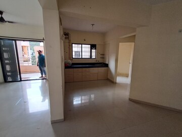 Room in 3 BHK Apartment at Blossom N Springs, Baner – for Rent