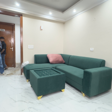 Living Room in 2 BHK Builder Floor at Chattarpur – for Rent