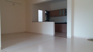 Room in 2 BHK Apartment at Ratan Prestige, Kharadi – for Sale