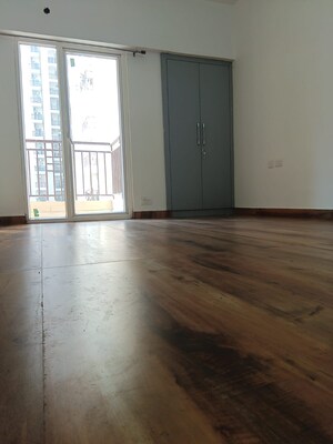 Room in 2 BHK Apartment at Ace Divino, Sector 1 Greater Noida – for Sale