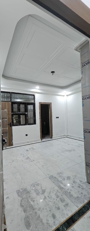 Room in 3 BHK Builder Floor at Kanha Apartments Indirapuram, Shakti Khand 2 – for Sale