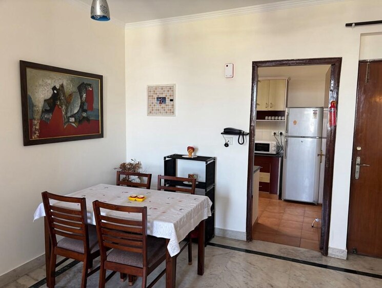 Dining area, suncity-essel-tower 3 Bedroom 1800 Sq.Ft. Apartment In Sector 28 Gurgaon 9118577