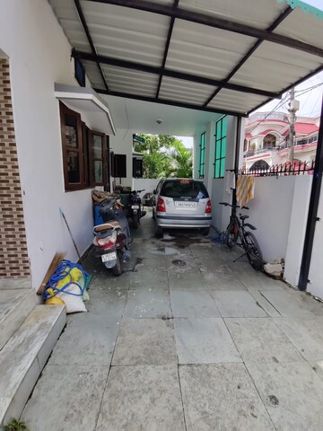 Parking in 3 BHK Independent House at Vidya Vihar – for Sale