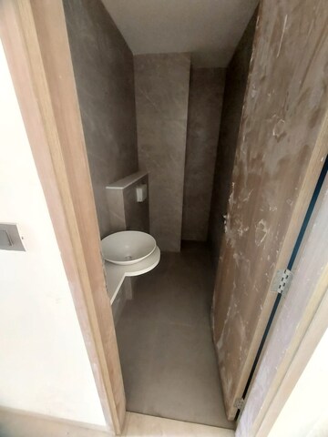 Bathroom in 3 BHK Apartment at S Raheja Panorama, Santacruz West – for Sale