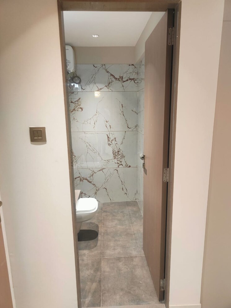 Bathroom, ashapura-rang-rekha 1 Bedroom 445 Sq.Ft. Apartment In Dahisar East Mumbai 9118704