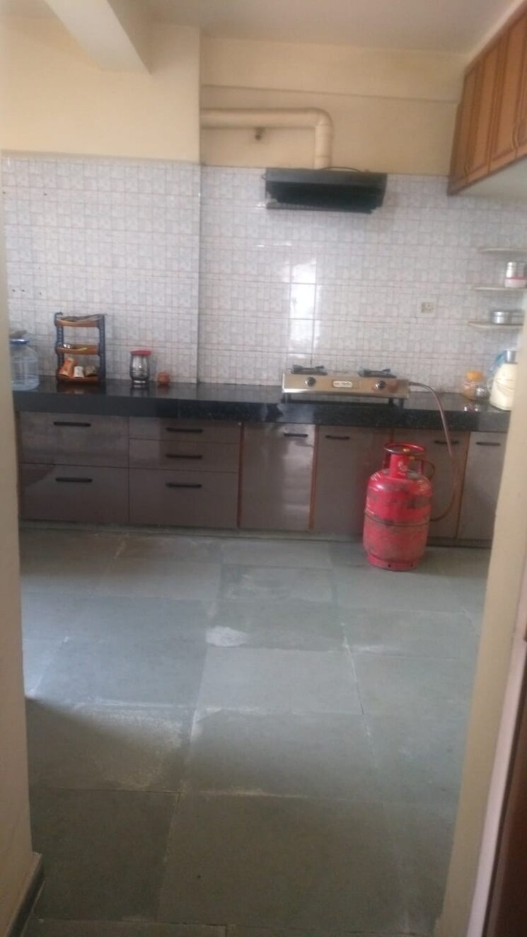 Kitchen, bodakdev 3 Bedroom 1800 Sq.Ft. Apartment In Bodakdev Ahmedabad 9118768