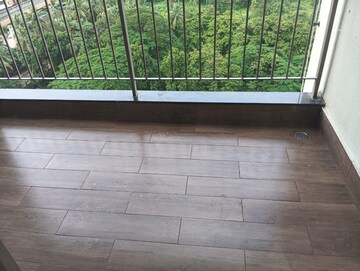 Balcony in 2 BHK Apartment at Kalpataru Paramount, Kapur Bawdi – for Rent
