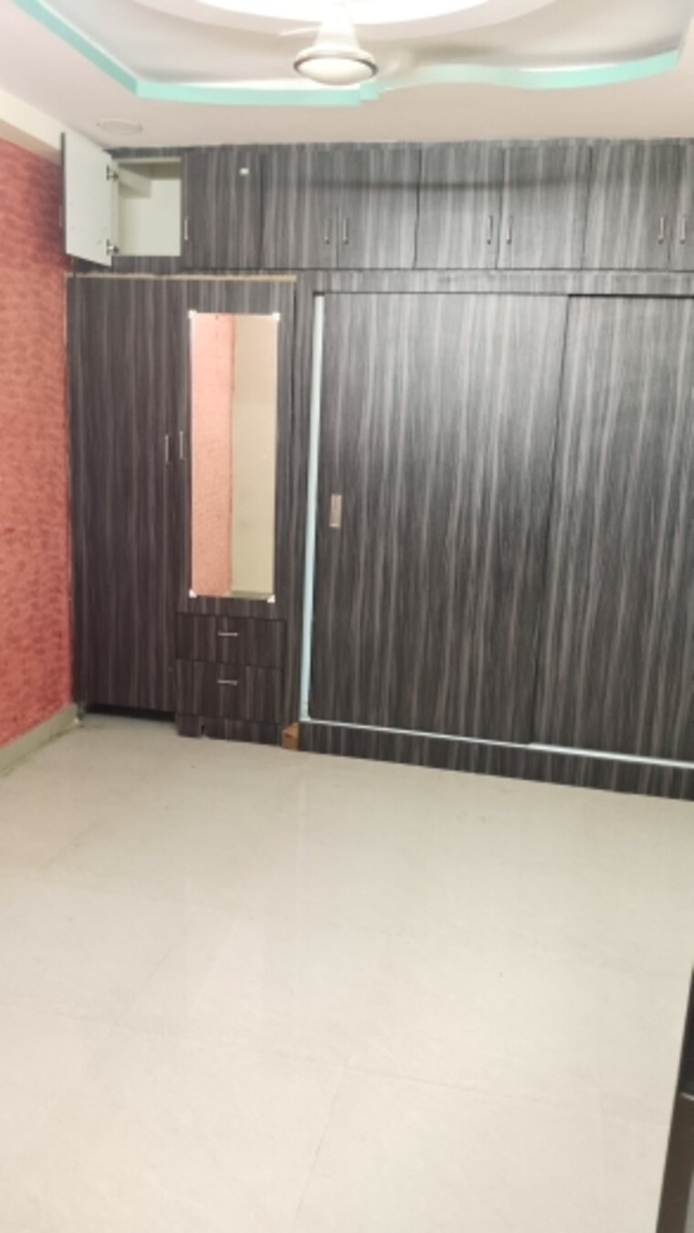 Room, jp-north-barcelona 3 Bedroom 1000 Sq.Ft. Apartment In Mira Road Thane 9118753