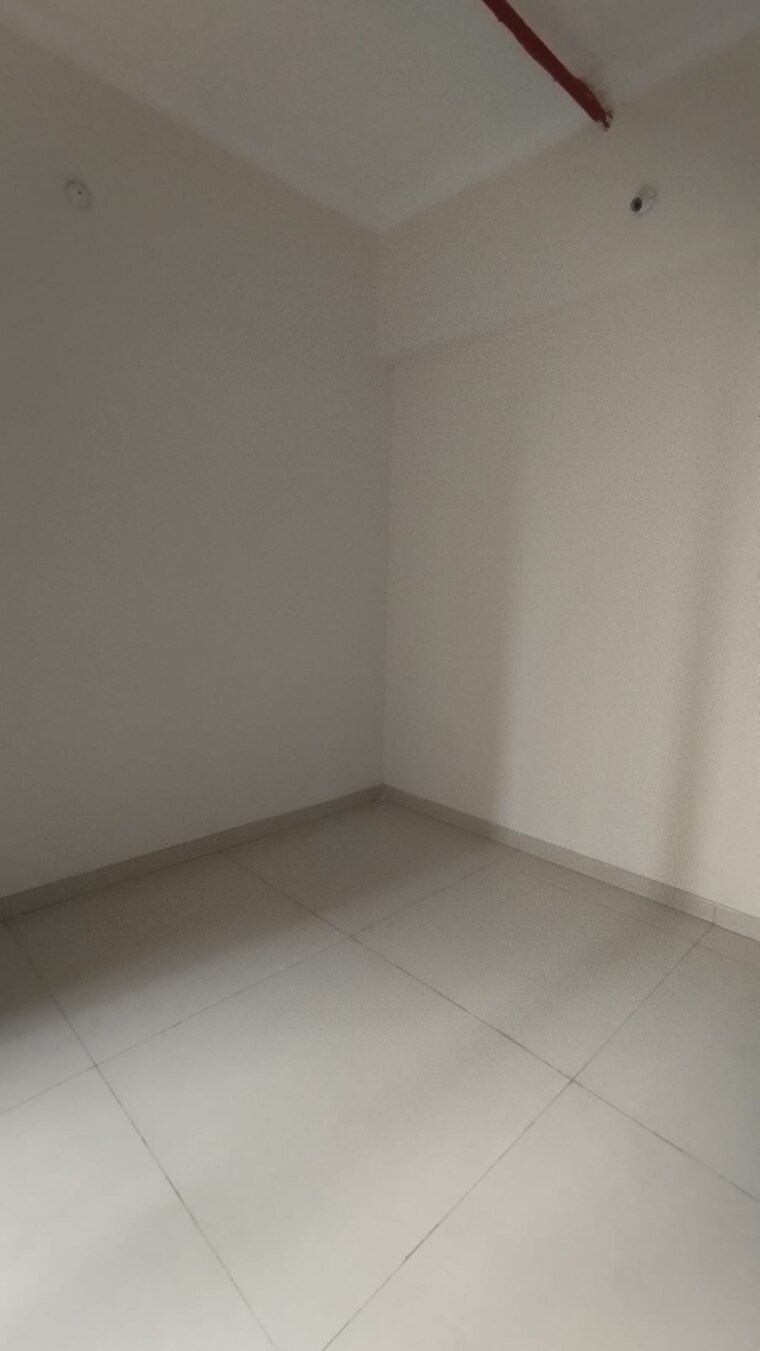 Room, raunak-city 1 Bedroom 650 Sq.Ft. Apartment In Kalyan West Thane 9118776