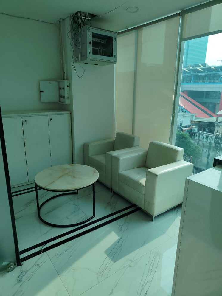 Bathroom, sector 63 Commercial Office Space 800 Sq.Ft. In Sector 63 Noida 9118795
