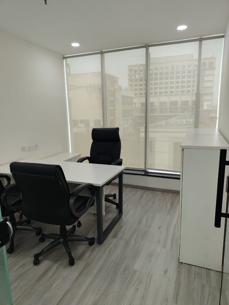 Team Area, sector 63 Commercial Office Space 800 Sq.Ft. In Sector 63 Noida 9118795