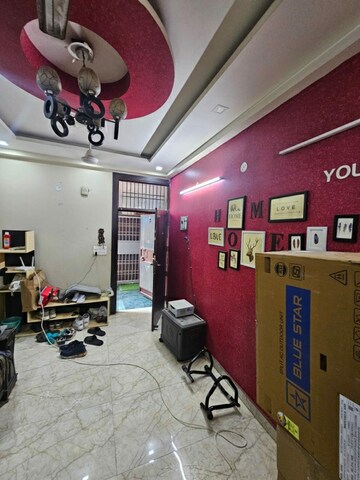 Gym in 2 BHK Builder Floor at Maya Homes, Indrapuram – for Rent