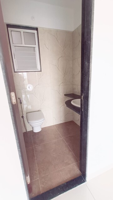 Bathroom in 2 BHK Apartment at Yashwin Orrizonte, Kharadi – for Sale