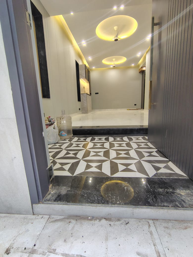 3 BHK + Servant Room Builder Floor For Rent in Panchsheel Enclave