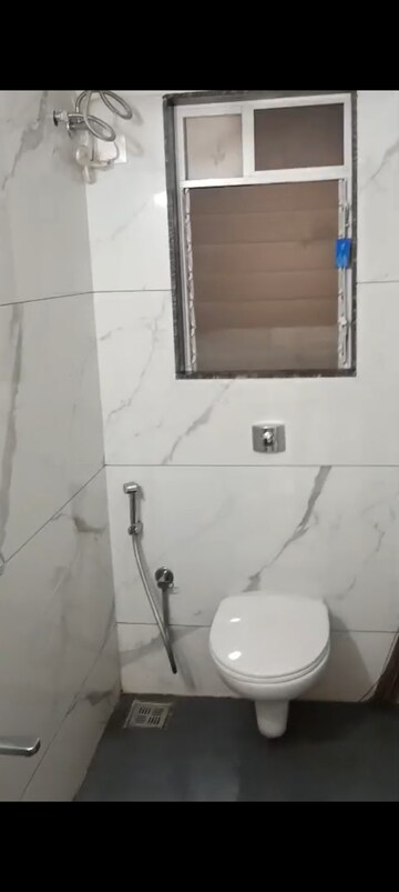 Bathroom in 1 BHK Apartment at Ghatkopar East – for Rent