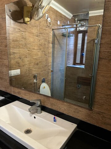 Furnished Amenities in 2.5 BHK Apartment at Bhawani Apartments, Suncity – for Rent