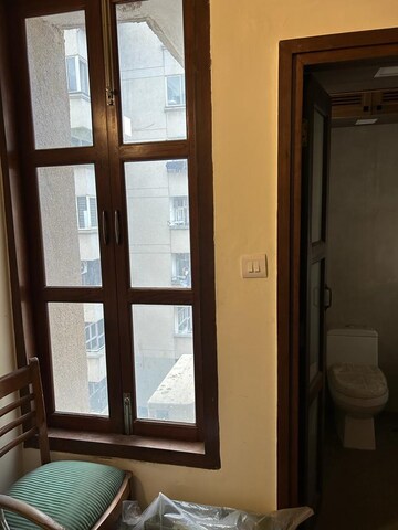 Room in 2.5 BHK Apartment at Bhawani Apartments, Suncity – for Rent