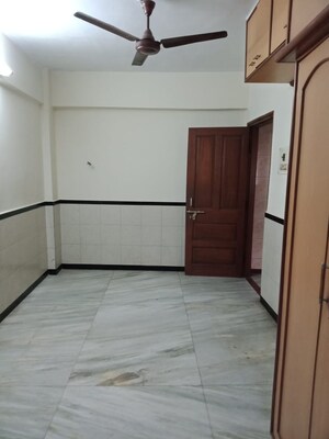 Room in 1 BHK Apartment at Sidhivinayak Kranti Heights, Chembur – for Rent